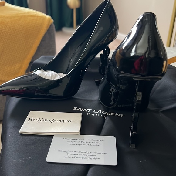 Yves Saint Laurent- Opyum Point-Toe Patent Leather Pumps - Picture 6 of 8